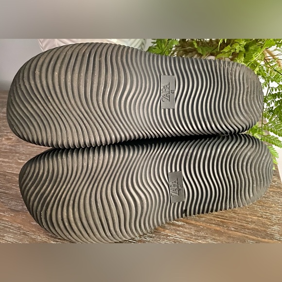 Zara Women’s 10 / EU 41 Black Chunky Lug Rubber Ankle Puddle Boots Shoes NWOT - Picture 10 of 12